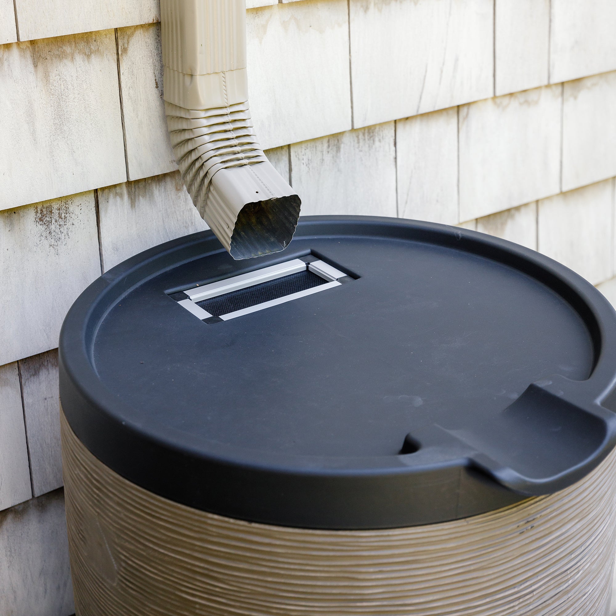 Newport Rain Barrel with Removable Lid and Stand